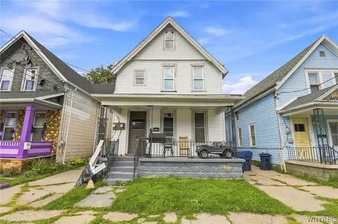 46 Landon St, Buffalo, NY 14208