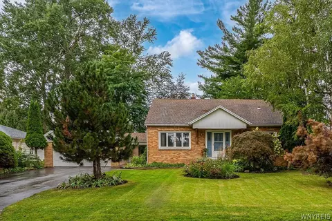 357 Mckinley Ave, Amherst, NY 14221