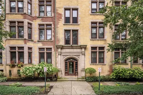 186 Chapin Pkwy #1, Buffalo, NY 14209