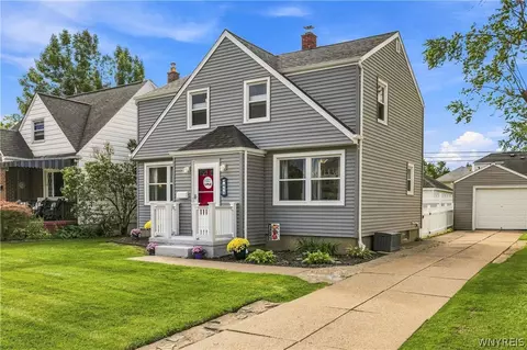 415 Knowlton Ave, Kenmore, NY 14217