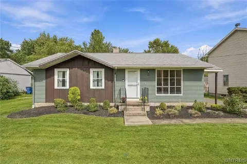387 Frankhauser Rd, Amherst, NY 14221