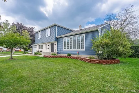1276 Cambridge Ave, North Tonawanda, NY 14120