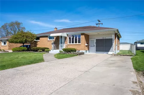 89 Homeworth Pkwy, Cheektowaga, NY 14225