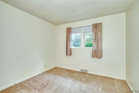 Bedroom - 215 Noridge Dr, Irondequoit, NY 14622 photo 1 of 9