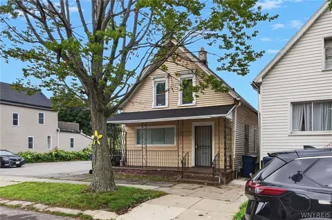 157 15th St, Buffalo, NY 14213