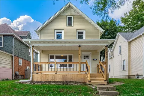 283 Miller St, North Tonawanda, NY 14120