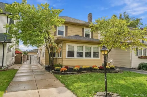 30 Wingate Ave, Buffalo, NY 14216