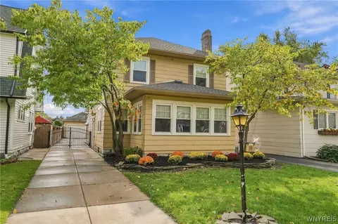 30 Wingate Ave, Buffalo, NY 14216