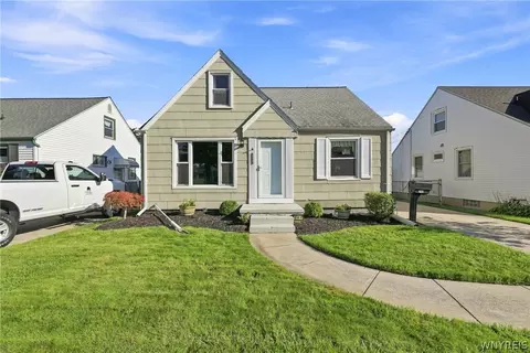 244 Mcconkey Dr, Buffalo, NY 14223