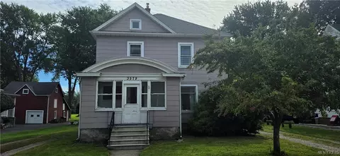 3579 Ransomville Rd, Porter, NY 14131