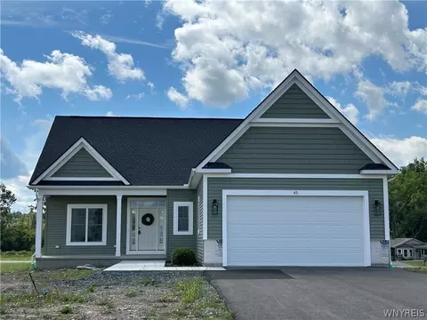 45 Bay View Ter, Geneva, NY 14456