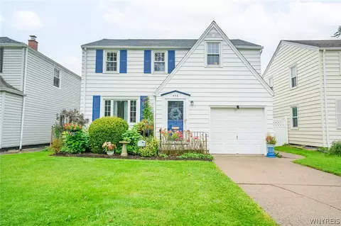 446 Maynard Dr, Amherst, NY 14226