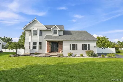 8952 Michael Douglas Dr, Clarence Center, NY 14032