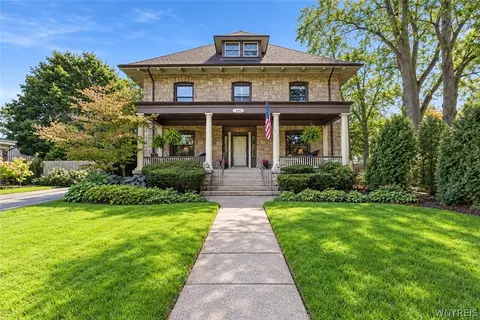 215 Beard Ave, Buffalo, NY 14214
