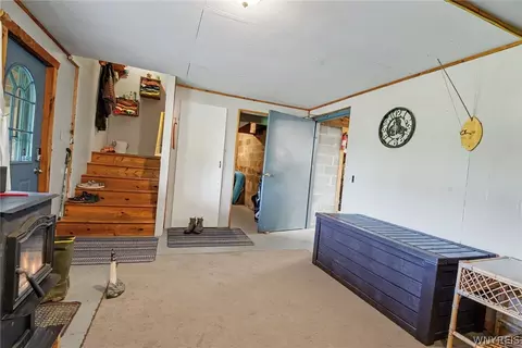 Entry Way - 9165 Point Peter Rd, Persia, NY 14070 photo 6 of 7