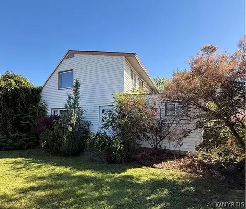 4801 N Bailey Ave, Amherst, NY 14226