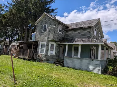 730 Bishop St, Olean, NY 14760 photo 2
