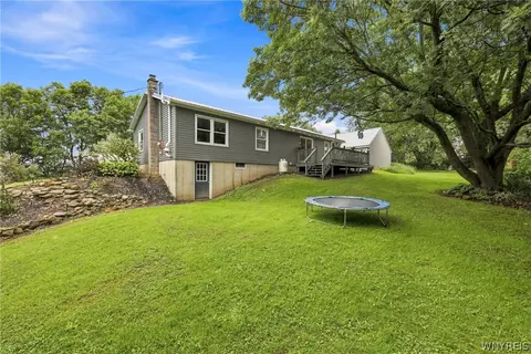 Exterior - 1582 Torrey Hill Rd, Java, NY 14082 photo 3 of 8
