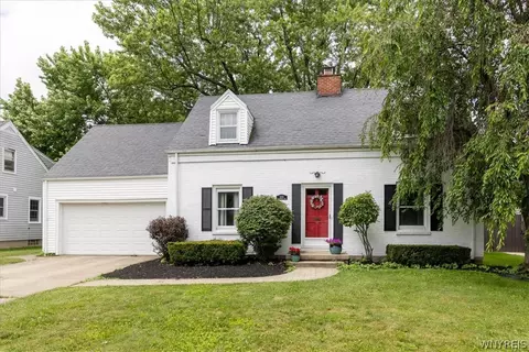 505 Brantwood Rd, Amherst, NY 14226