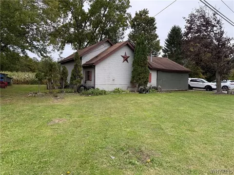 13291 Big Tree Rd, Wales, NY 14052