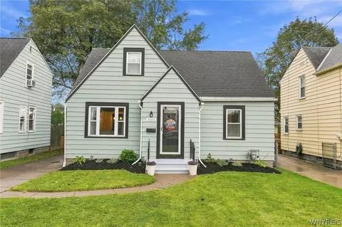 1111 Cleveland Dr, Cheektowaga, NY 14225