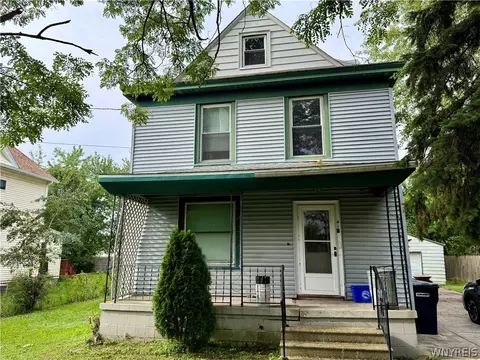 41 Duane Ave, Niagara Falls, NY 14305