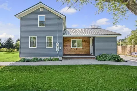5955 Humphrey Rd, Great Valley, NY 14741