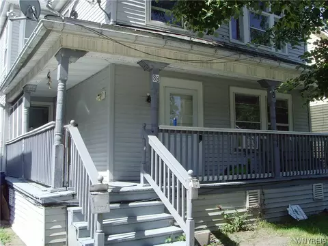 88 East St, Buffalo, NY 14207