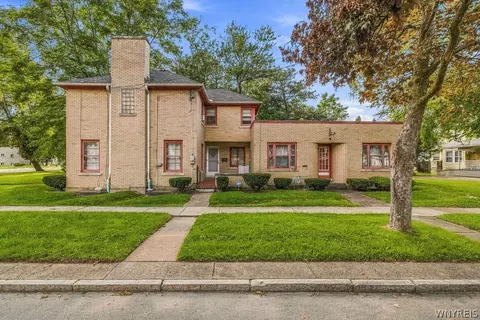 8254 Buffalo Ave, Niagara Falls, NY 14304