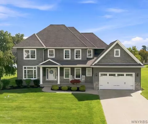 6227 Willow Run Ct, East Amherst, NY 14051