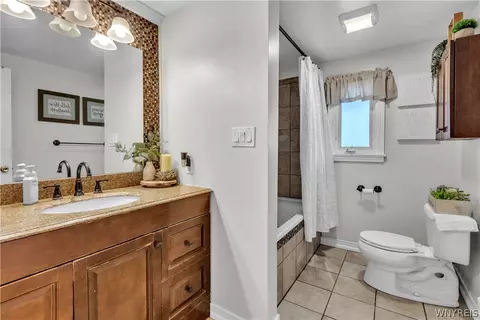 Bath - 282 Longnecker St, Buffalo, NY 14206 photo 1 of 3