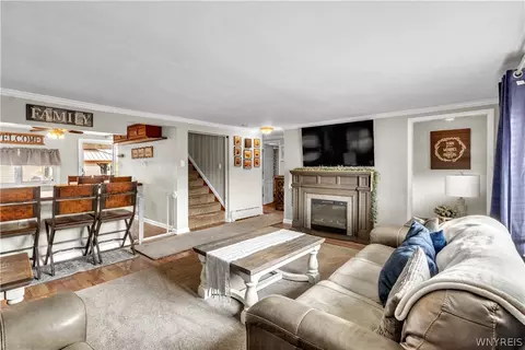 Living - 282 Longnecker St, Buffalo, NY 14206 photo 1 of 3