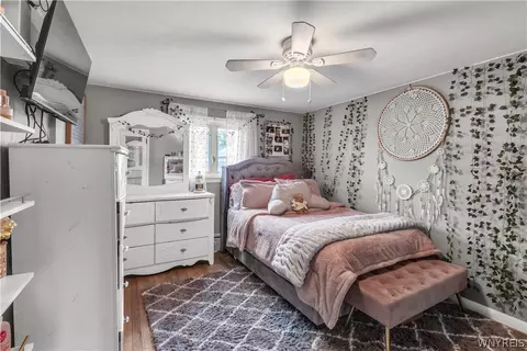 Bedroom - 282 Longnecker St, Buffalo, NY 14206 photo 3 of 10