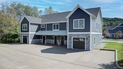 25 Glen Burn Rd #25, Ellicottville, NY 14731
