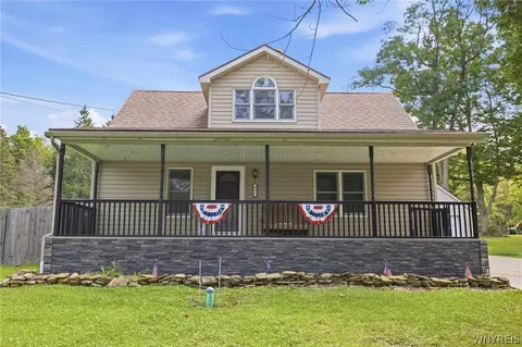 975 Exchange St, Alden, NY 14004