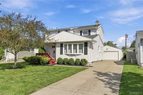 72 Kerr Ave, Tonawanda, NY 14150