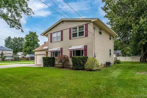 305 Warner Ave, North Tonawanda, NY 14120