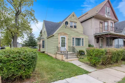 93 E Parade, Buffalo, NY 14211