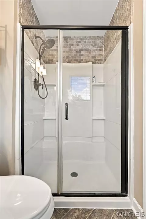 Bath - 44 E Home Rd, Bowmansville, NY 14026 photo 4 of 4