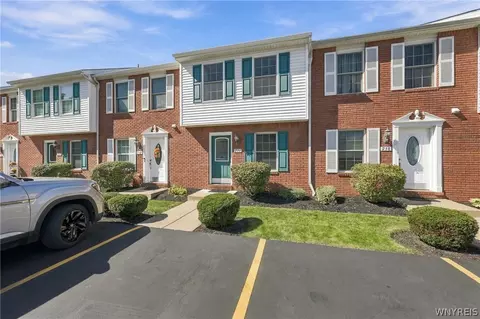 736 Tuscarora St, Lewiston, NY 14092