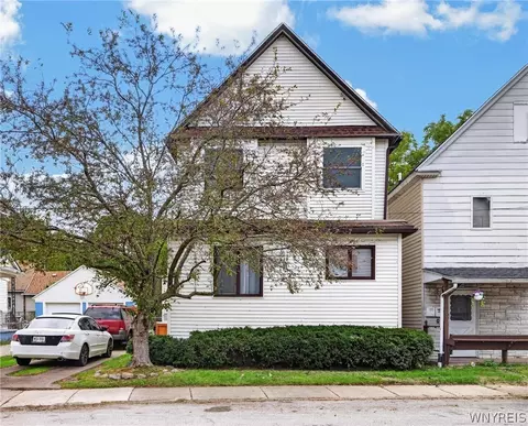 46 Warsaw St, Lackawanna, NY 14218