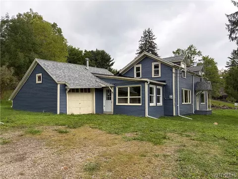 5064 Bly Hill Rd, North Harmony, NY 14710