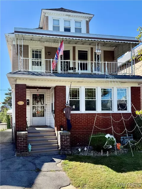 20 Beaumaris Pl, Buffalo, NY 14207