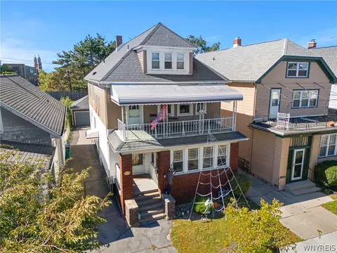 20 Beaumaris Pl, Buffalo, NY 14207