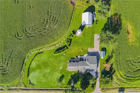 View/Area - 2392 Checkered Tavern Rd, Hartland, NY 14008 photo 2 of 2
