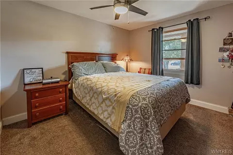 Bedroom - 2392 Checkered Tavern Rd, Hartland, NY 14008 photo 1 of 5