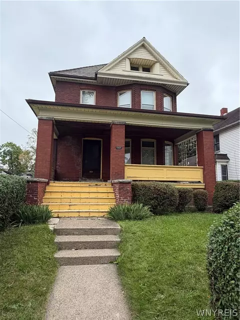 557 5th St, Niagara Falls, NY 14301