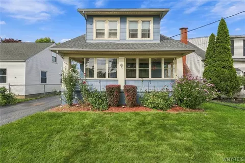 2484 La Salle Ave, Niagara Falls, NY 14301