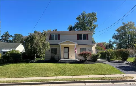 119 Penora St, Depew, NY 14043