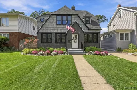 203 Washington Hwy, Amherst, NY 14226
